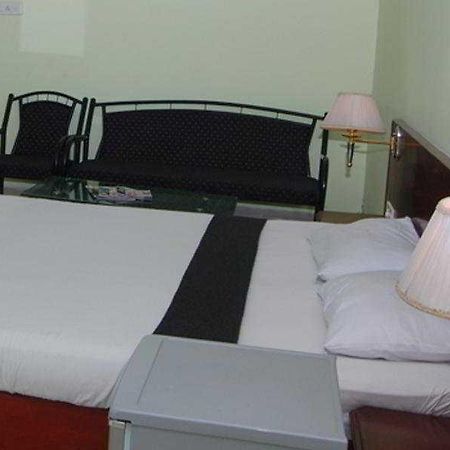 Priya Residency Hotel Secundurabad Esterno foto